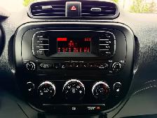 2016 Kia Soul EX - Photo 12