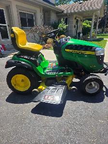 John deere e170 lawn tractor - Photo 8