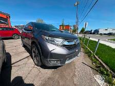 Honda CR-V 2017 Automatique 198km $15 995. Rusty 450-820-0550