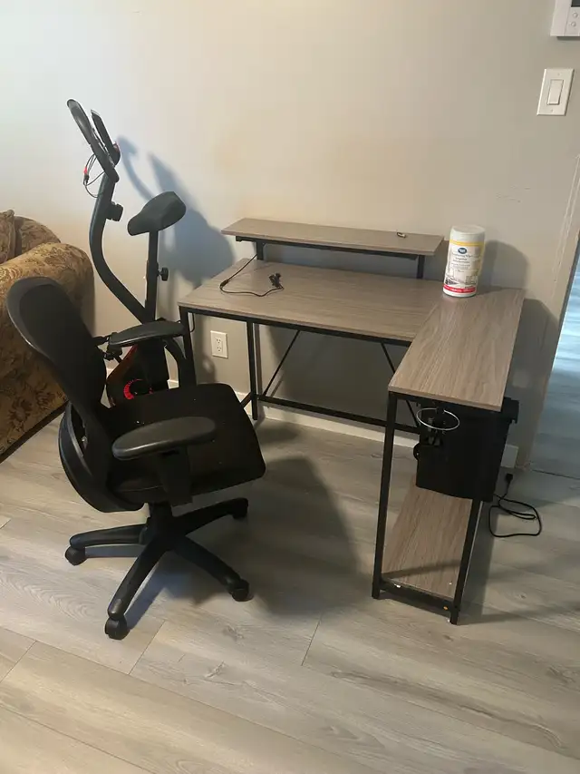 FREE computer desk and chair