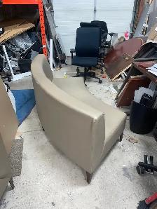 Steelcase Circa Lounge Table Set-Excellent Condition-Call us! - Photo 3