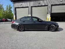 2024 BMW M3 CS - CARBON CERAMICS, LIKE NEW CONDITION! - Photo 5