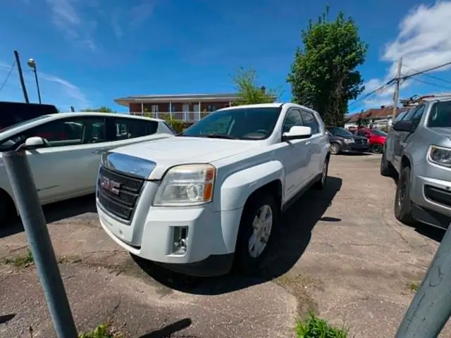 GMC Terrain 2013 Aut. AWD A/C $4795. Rusty 450-820-0550