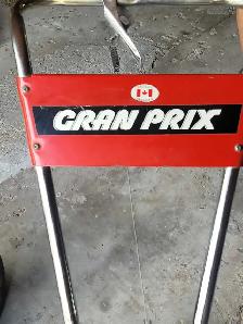 2.5 horsepower rototiller - Photo 2