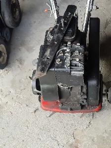 2.5 horsepower rototiller - Photo 3