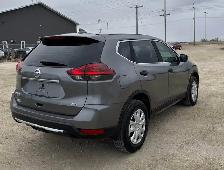 2018 Nissan Rogue S - Photo 5