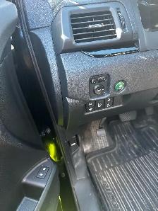 2017 Honda Pilot Touring in Mint Condition - Photo 4