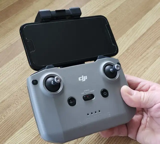 DJi  Drone