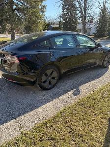 2021 Tesla Model 3 - Photo 3