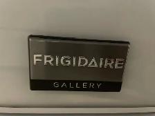 Cuisinière blanche vitrocéramique convection Frigidaire - Photo 4
