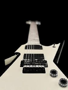 Dean Dimebag Razorback 7-String Elec. Guitar Made in Korea $1249 - Photo 8