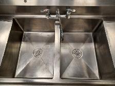 Double Compartment Sink - Photo 3