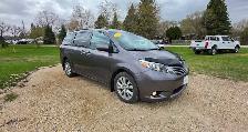 2015 Toyota Sienna XLE AWD /POWER SLIDING DOORS/NAV/LOCAL/GREAT - Photo 7