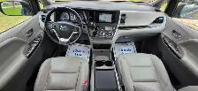 2015 Toyota Sienna XLE AWD /POWER SLIDING DOORS/NAV/LOCAL/GREAT - Photo 16