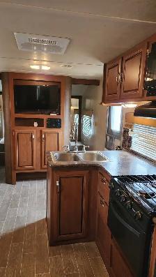Roulotte Forest River Salem cruise lite 27 pieds 2015 - Photo 6