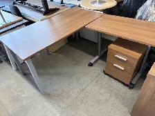 Desks/100s of Desks /L-Shapes /U-Shapes /tables in stock $199up - Photo 2