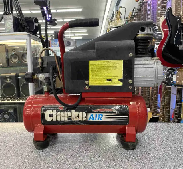 Clarke Air 1.5 Gallon Compressor