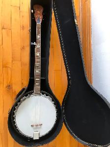 BANJO 5 CORDES AVEC ÉTUI RIGIDE