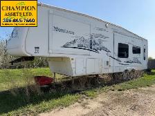 2005 29' Montana 5th Wheel Travel Trailer