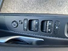 2021 Hyundai Elantra - Photo 17