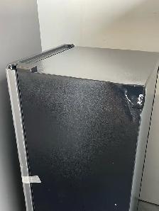NEW 20" Hisense 6.3 Cu.Ft Large Compact Fridge (Stainless Steel) - Photo 8