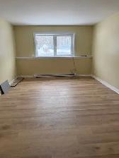 SYDNEY - TWO BEDROOM APARTMENT - Photo 2
