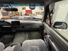 1994 Ford Bronco XLT - Photo 8