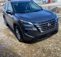 Nissan rogue a AWD low km - Photo 3