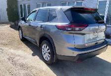 Nissan rogue a AWD low km - Photo 6