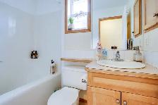 Taradale Main Floor 3 Bedrooms 2 Washrooms For Rent 1st Sept - Photo 9