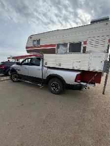 1981 roadway truck camper - Photo 2