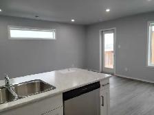 3 bedroom townhouse with garage for rent URGENT - Photo 4
