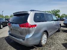 2012 Toyota Sienna AWD 7 PASSAGER GARANTIE 1 ANS - Photo 9
