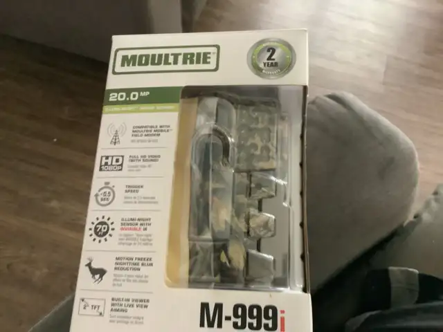 Moultrie M999i camera