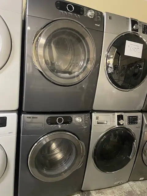 Laveuse sécheuse frontales grises vapeur Samsung (remis à neuf)