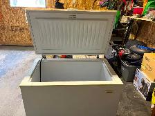 Freezer - Photo 2