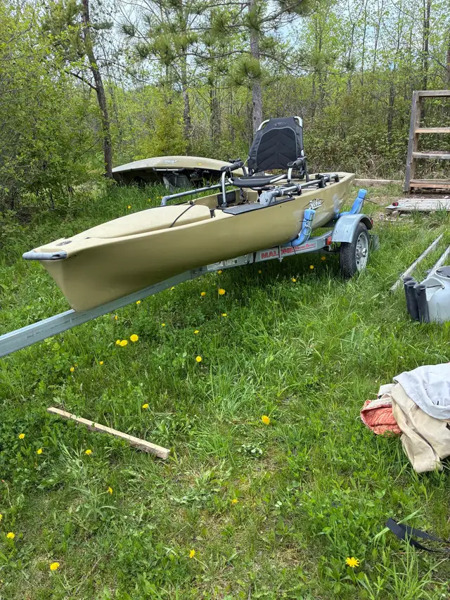 14 foot Hobie Sea Worthy Kayaks