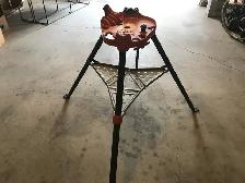 RIDGID No. 450 Tristand Pipe Vise w/ Chain Vise