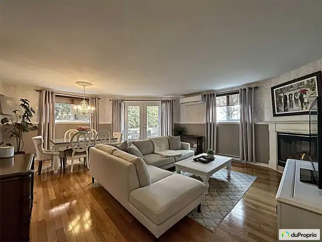 Grand et Beau condo 4 1/2  à louer à La Prairie