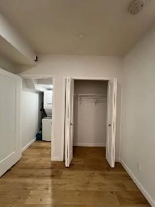 rent basement - Photo 4