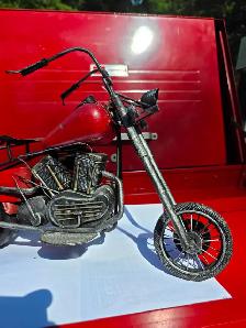 Harley Davidson Collectable Motorcycle Display Older Style Bike1 - Photo 9