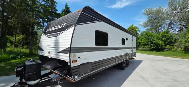 2023 26' KEYSTONE-PRO 4 SEASON R 32-HEATED TANKS-SOLAR PACK-BUNK