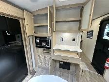 2025 Outback 328RL COUPLES UNIT, LUXURY, SPACIOUS - Photo 25
