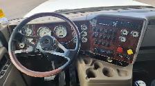 2016 International 9900 - Photo 4