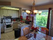 GRAND 4 1/2 À BOISBRIAND - 2E ÉTAGE PRÈS PLACE ROSEMÈRE.