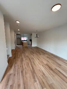 Townhome for Rent in Baysprings Terr SW, Airdrie Alberta - Photo 3