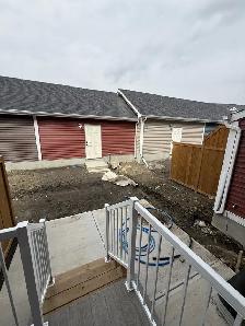 Townhome for Rent in Baysprings Terr SW, Airdrie Alberta - Photo 4