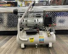 Juba 2.2 Gallon Air Compressor - Photo 2