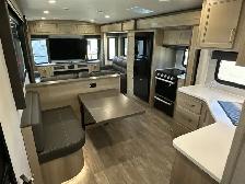 2025 Outback 341RD, LUXURIOUS, SPACIOUS, COUPLES UNIT - Photo 6