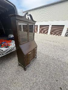 Free delivery antique Maddox Table Secretary Desk with Hutch - Photo 3